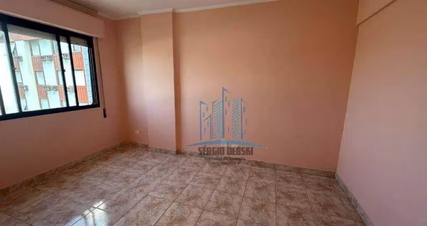 Vende-se apartamento de 1 quarto, sala, cozinha, banheiro e área de serviço. vaga demarcada, andar alto.próximo à rota de fretados.
