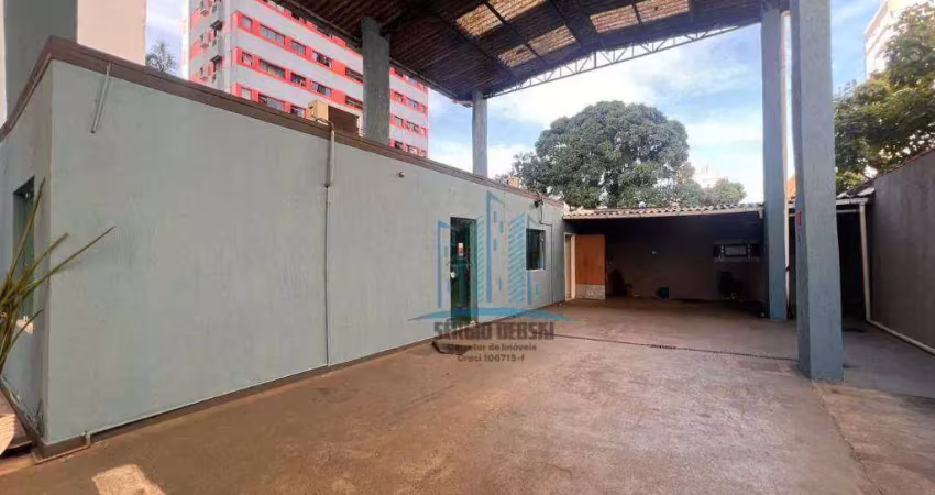 Aluga-se loja na av. cons. nébias, próximo à rua goiás, metragem 12 x 50 m. santos-sp.