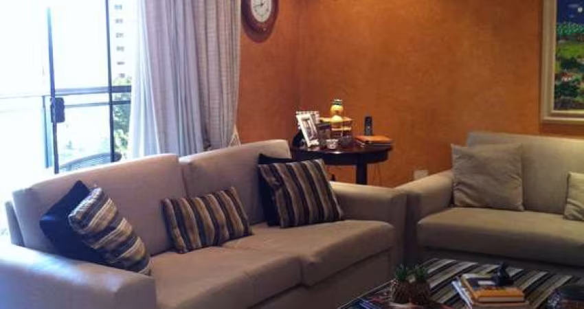 Apartamento à venda na Rua Barão de Campos Gerais, 314, Real Parque, São Paulo