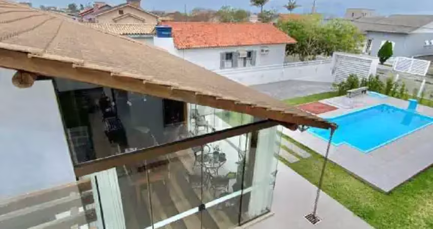 Casa alto padrão - 2 terrenos - centro do balneário rincão