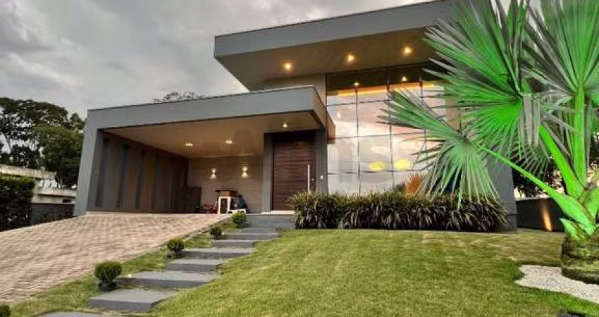 condomínio fechado, casa ampla, piscina, semimobiliado, segurança, portaria