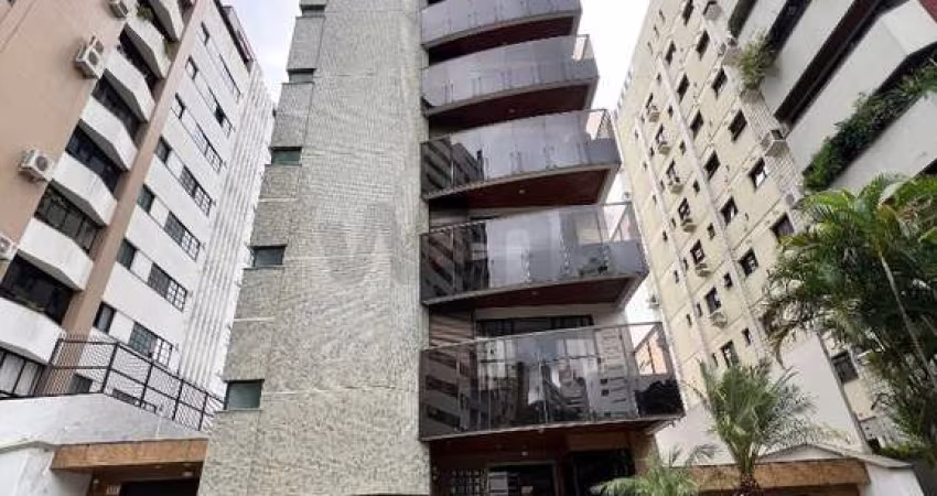 Apartamento 3 suítes, 3 vagas de garagens Praça do Congresso em Criciúma