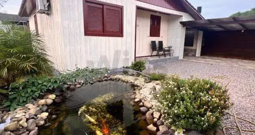 Casa com 3 quartos à venda na Vila Macarini, Criciúma 