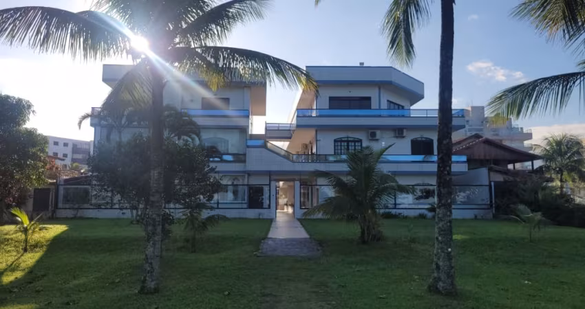 Apartamento 92 m² Bertioga pé na areia.