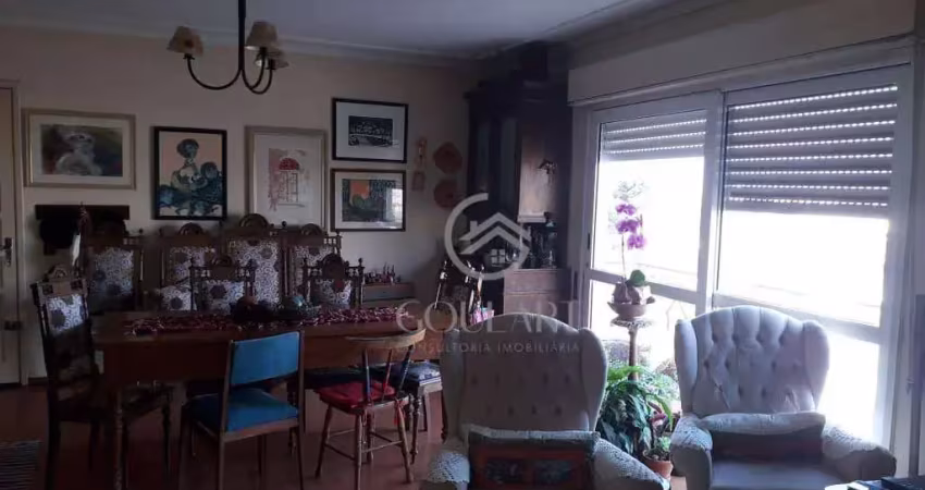 Apartamento Amplo no Porto.