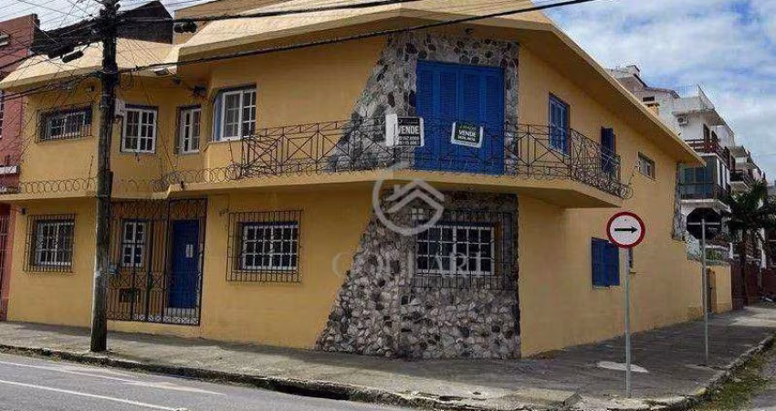 Casa Ampla no Centro de Pelotas