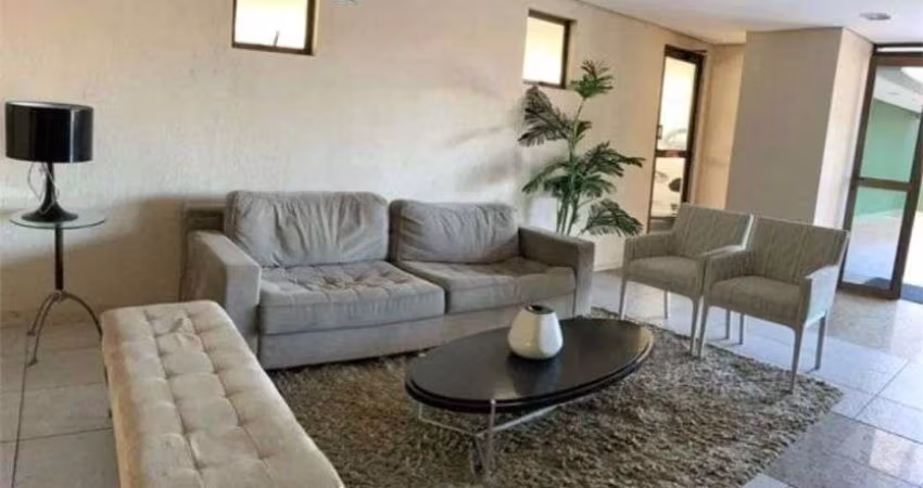 Imóvel para venda possui 70 metros quadrados com 3 quartos em Fátima - Fortaleza - CE