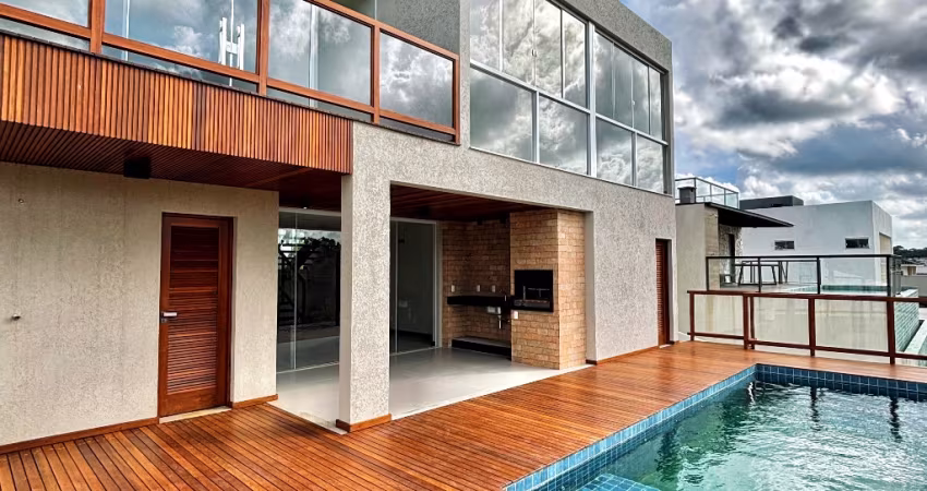 Casa para venda no Alphaville Litoral Norte 1.