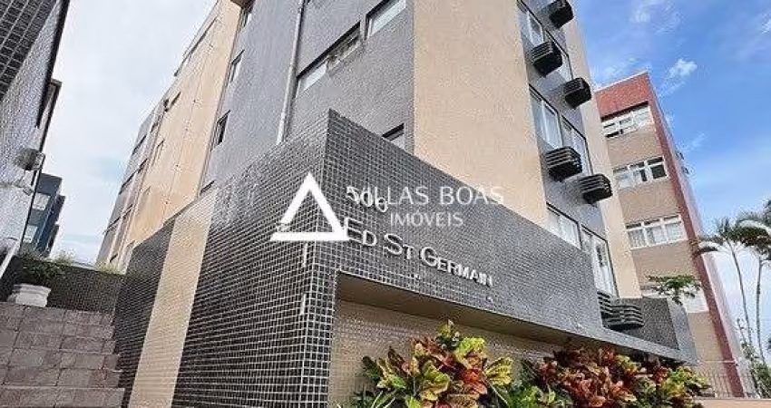 Apartamento a 35 metros da praia em Caiobá
