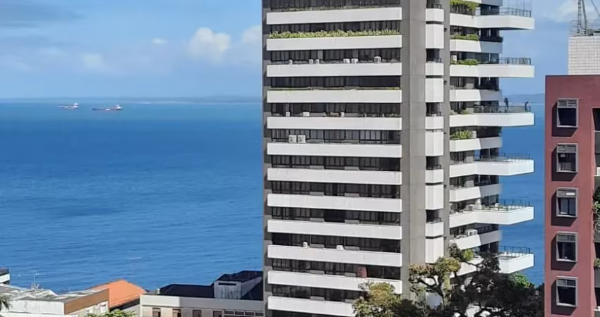 Apartamento 3/4, sendo 1 suíte no corredor da vitória