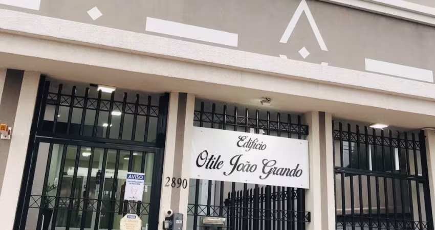 Apartamento com cozinha planejada