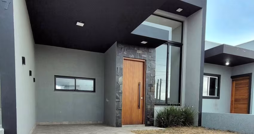CASA COM 3 DORMITÓRIOS!