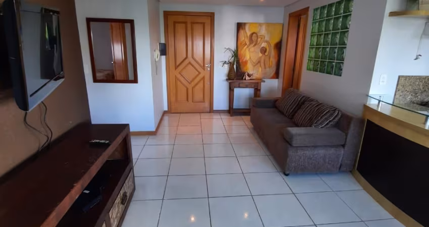 CONFORTO E LOCALIZAÇÃO EM APARTAMENTO NO BAIRRO ZONA NOVA!