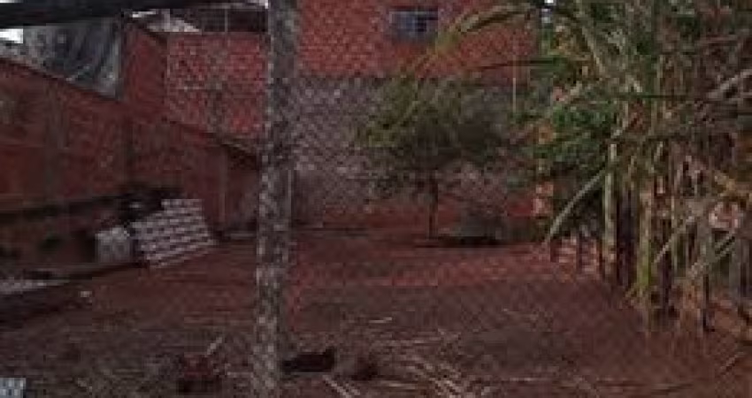 Vende-se terreno   Bairro Prof. Antônio da Silva Penteado  Marília-SP