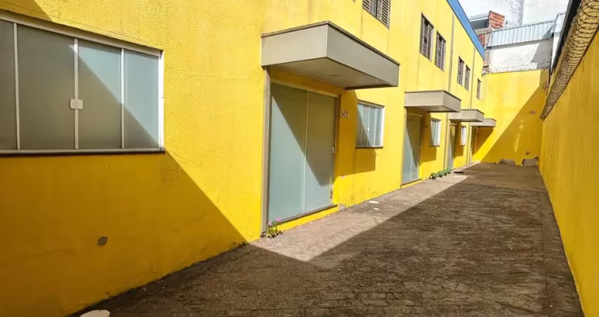 Residência para locação   bairro jardim marilia em  marília-sp!