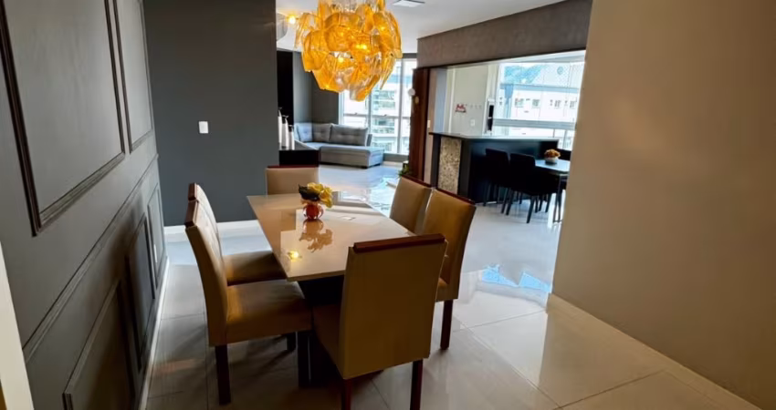 VENDE-SE APARTAMENTO MOBILIADO