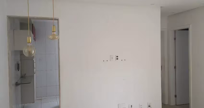 Apartamento com 2 quartos para alugar na Rua Tamburim, Conceição, Feira de Santana