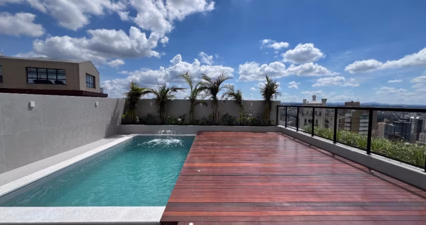 Apartamento Cobertura Triplex, com 4 quartos, 548 m² privativos, 4 vagas de garagem, no Cabral, Curitiba