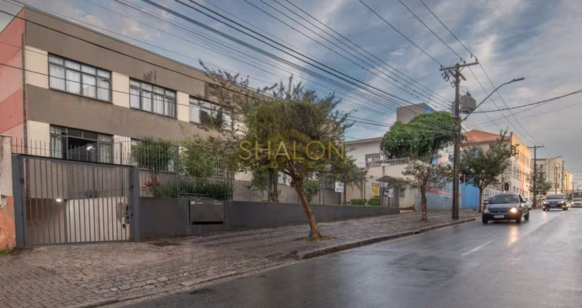 <p>Apartamento de 3 dormitórios e 1 Suíte no Bairro Mercês em Curitiba Pr</p>