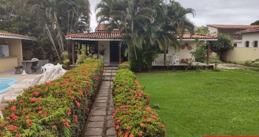 Casa com 3 quartos para alugar na Estrada Do Coco, 1, Estrada do Coco, Lauro de Freitas