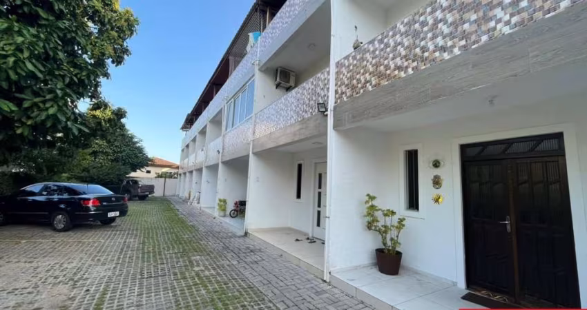 Casa com 3 quartos à venda na Rua Maria dos Reis Silva, Miragem, Lauro de Freitas