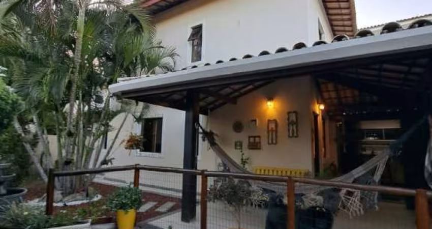 Casa com 4 quartos à venda na Rua Priscila B Dutra, Buraquinho, Lauro de Freitas