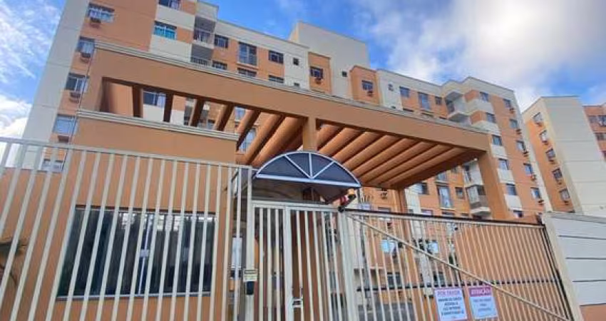 Apartamento com 3 quartos para alugar na Avenida Brigadeiro Alberto Costa Matos, Centro, Lauro de Freitas