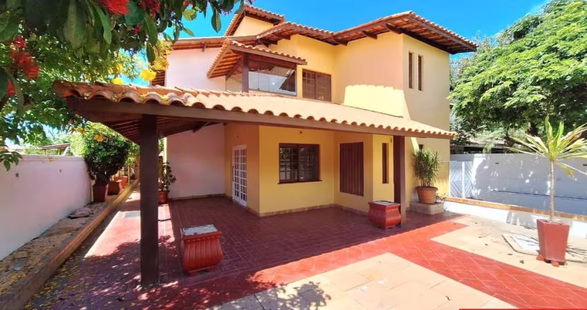 Casa com 5 quartos à venda na Rua Osvaldo B Pitangueiras, Pitangueiras, Lauro de Freitas