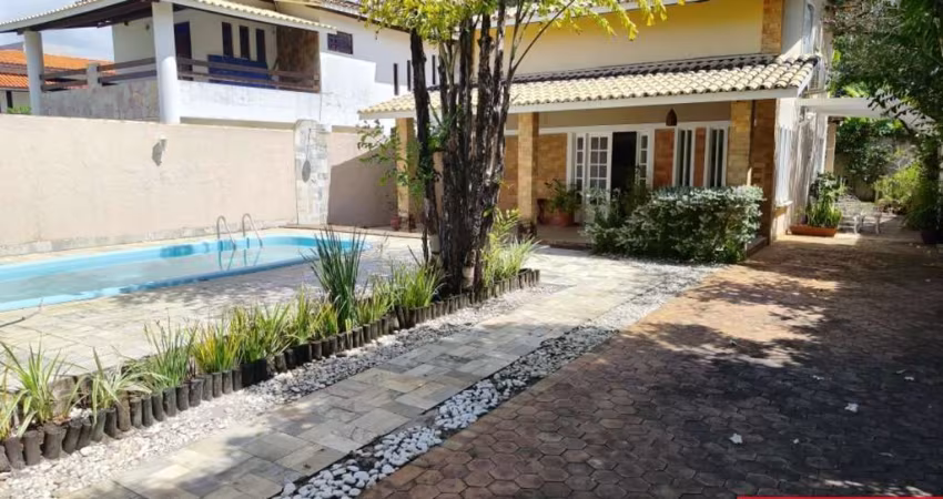 Casa com piscina em Vilas do Atlântico