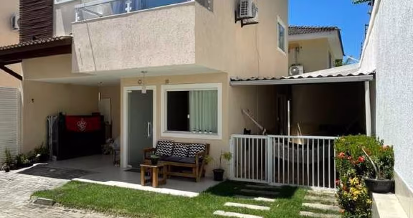 Casa com 3 quartos para alugar na Rua Buraquinho, Buraquinho, Lauro de Freitas