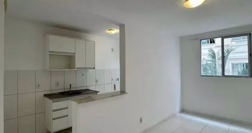 Apartamento com 2 quartos para alugar na Avenida Baixa Grande, 869, Recreio Ipitanga, Lauro de Freitas