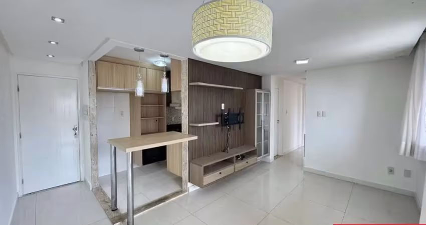 Apartamento com 3 quartos para alugar na Rua Ministro Antônio Carlos Magalhães, 1, Buraquinho, Lauro de Freitas