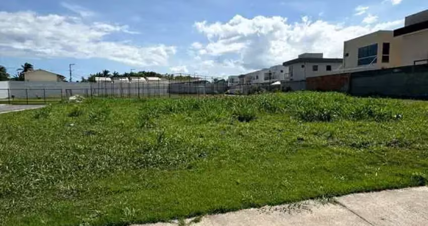 Terreno em condomínio fechado à venda na Rua Sucupió, Abrantes, Camaçari