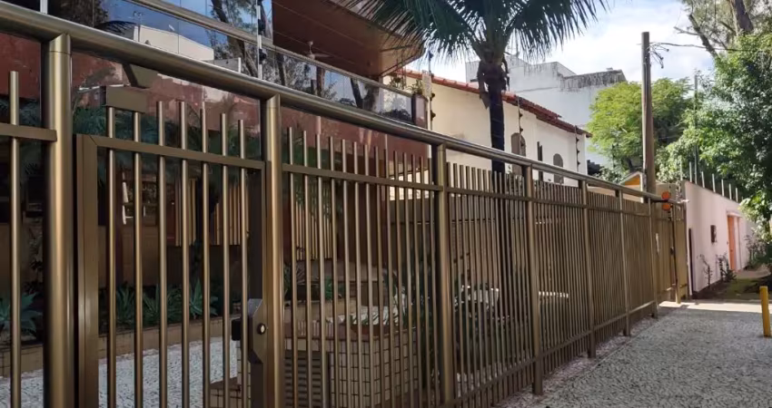 Linda cobertura liner de 200 metros quadrados com picina churrasqueira com 3 vagas de garagem prédio com piscina e academia