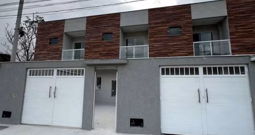 Casa à venda na Avenida Santo Antônio, Quinta Mariana, Guapimirim - RJ