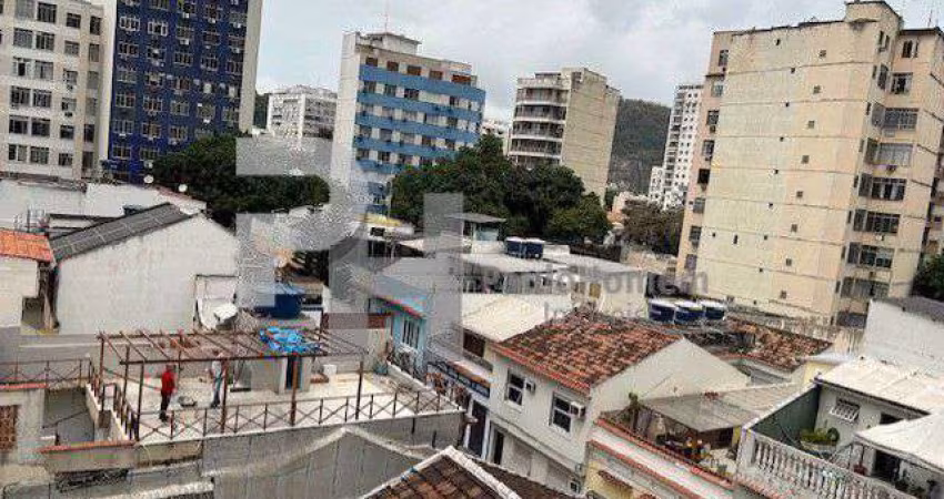 Apartamento à venda na Rua das Laranjeiras, Laranjeiras, Rio de Janeiro - RJ