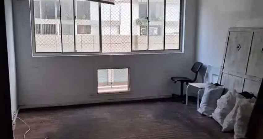 Apartamento à venda na Rua Maria Angélica, Lagoa, Rio de Janeiro - RJ