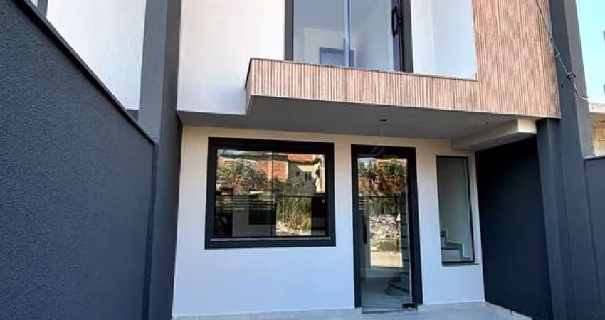 Casa à venda na Estrada da Posse, Campo Grande, Rio de Janeiro - RJ
