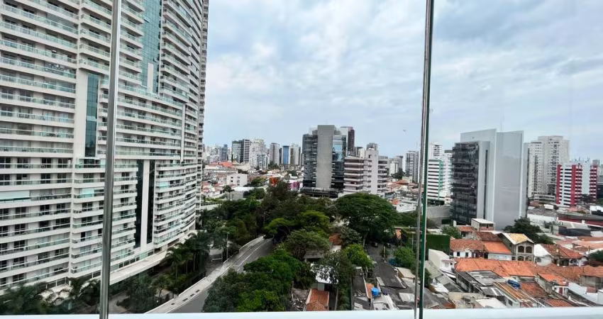 Apartamento à venda na Rua Eugênio de Medeiros, Pinheiros, São Paulo - SP