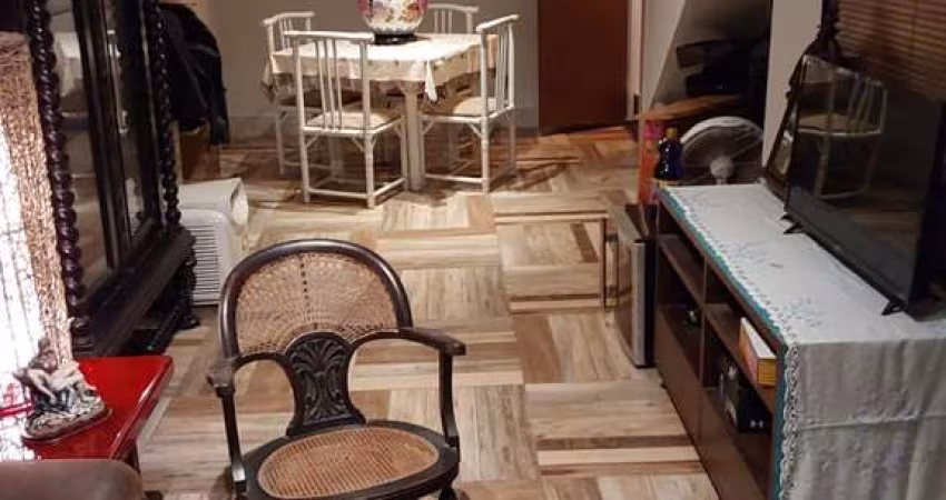 Casa para alugar na Rua General Câmara, Jardim Vinte e Cinco de Agosto, Duque de Caxias - RJ