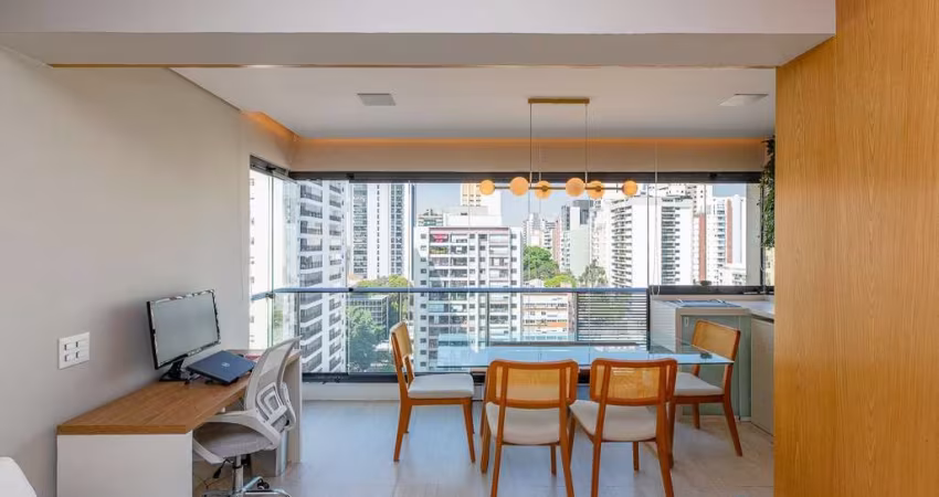 Apartamento à venda na Rua Cristiano Viana, Cerqueira César, São Paulo - SP
