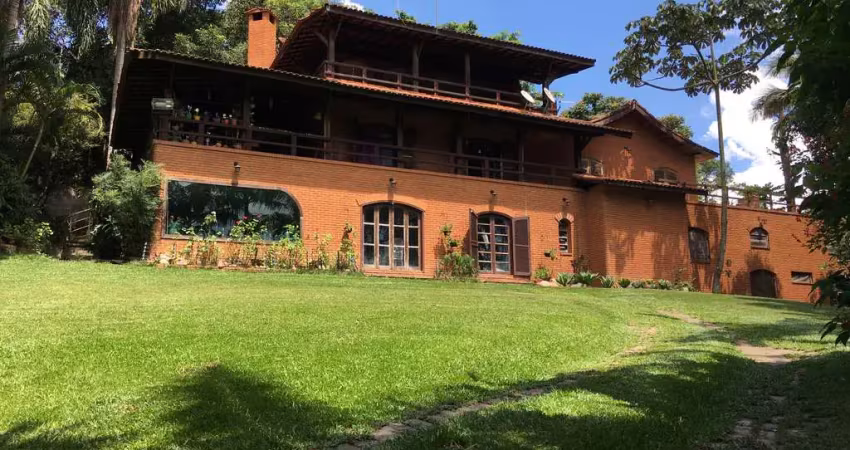Casa à venda na rua iris memberg, vila jovina, cotia - sp