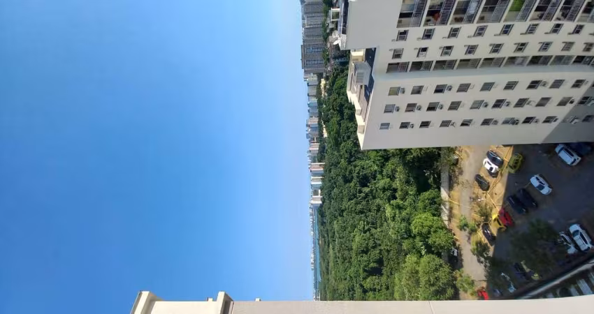 Apartamento à venda na Estrada dos Bandeirantes, Jacarepaguá, Rio de Janeiro - RJ