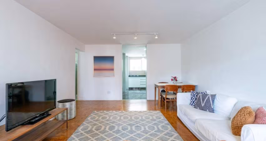 Apartamento à venda na Rua Jacurici, Itaim Bibi, São Paulo - SP