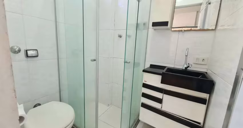 Apartamento à venda na Rua Figueiredo Magalhães, Copacabana, Rio de Janeiro - RJ