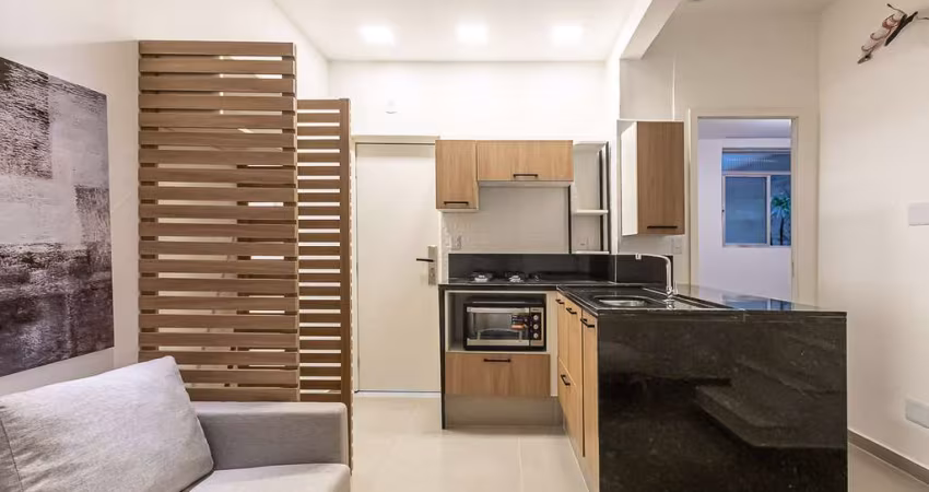 Apartamento à venda na Rua Xavier da Silveira, Copacabana, Rio de Janeiro - RJ