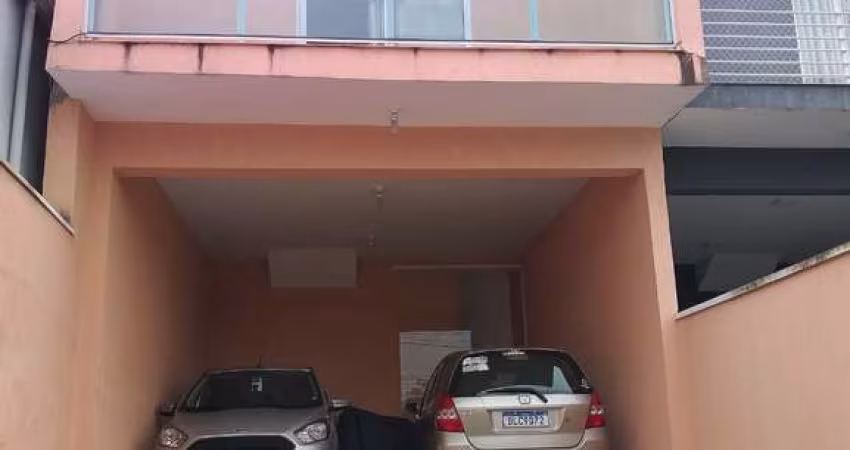 Casa à venda na Rua Doutor Gabriel Prestes, Mogi Moderno, Mogi das Cruzes - SP