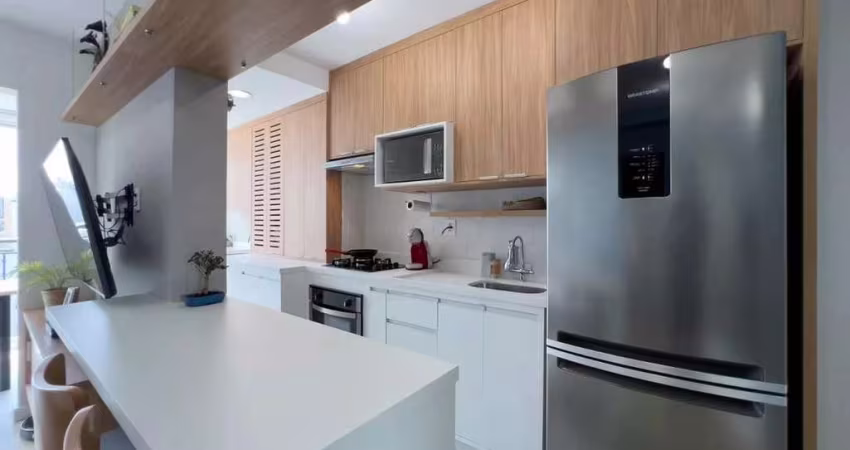 Apartamento à venda na Rua Gaspar Lourenço, Vila Mariana, São Paulo - SP