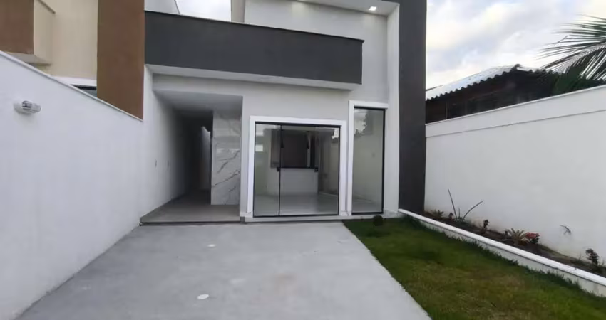 Casa à venda na Rua São Geraldo, Barroco (Itaipuaçu), Maricá - RJ