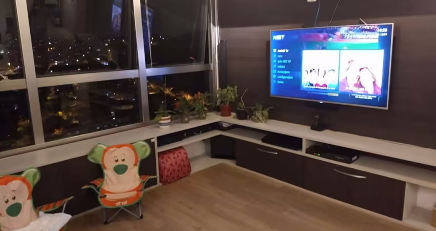 Apartamento à venda na Avenida Miguel Yunes, Usina Piratininga, São Paulo - SP